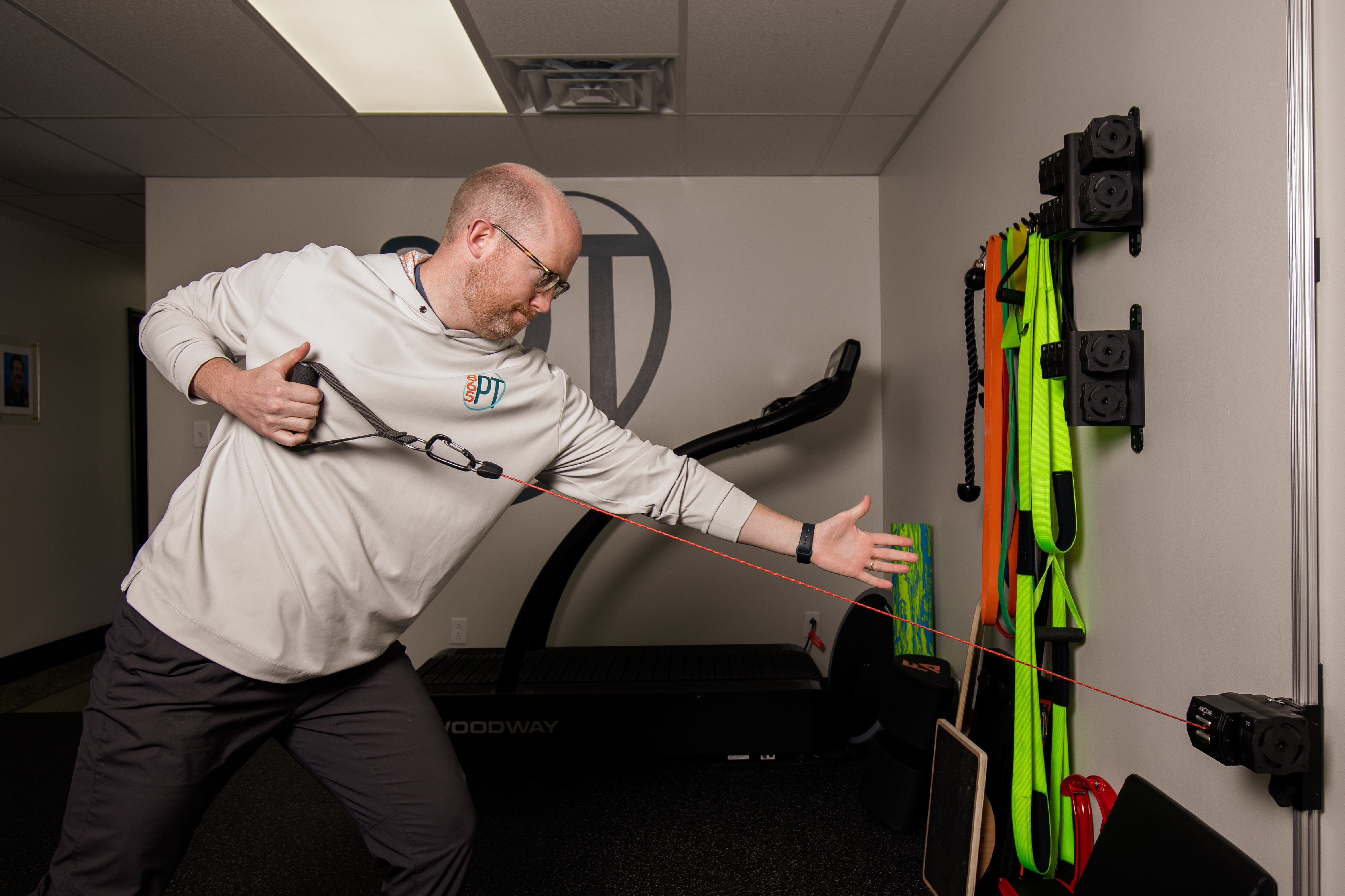 exercise-strength and condition-weights-pulley-warmup